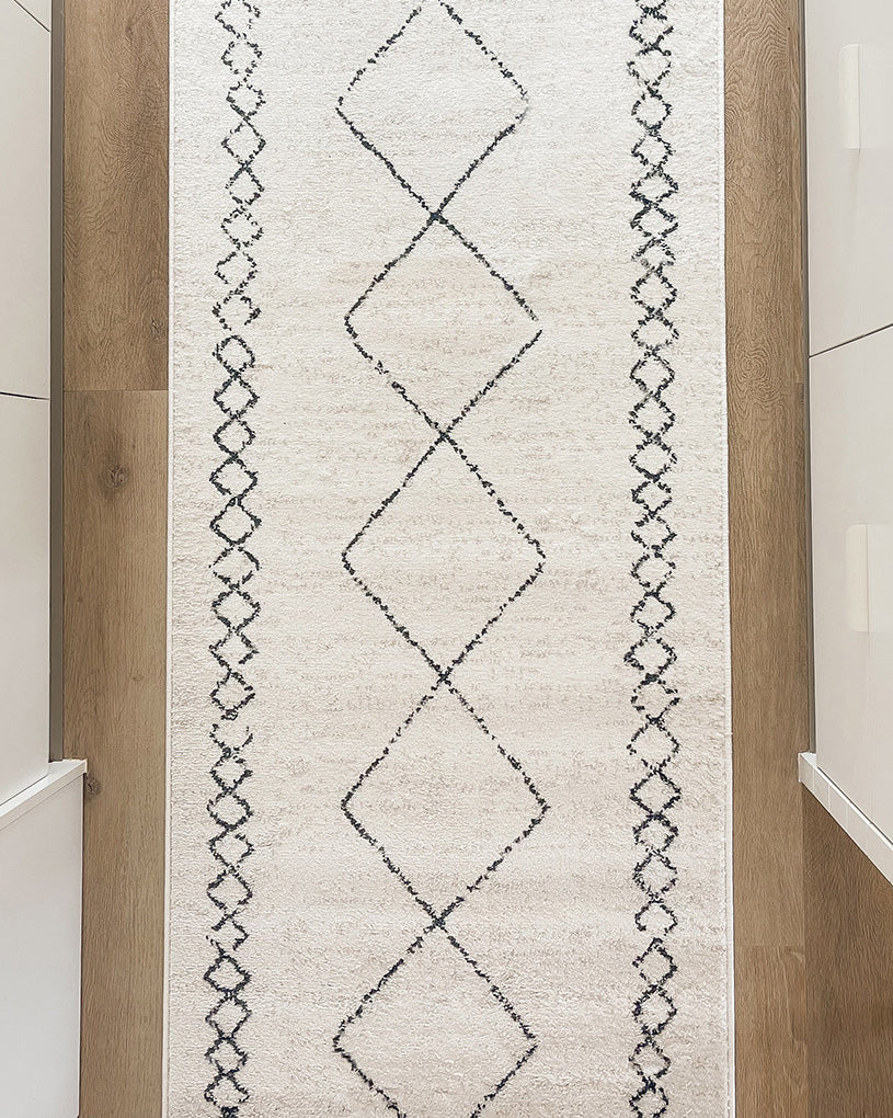 Tamira Grey and Ivory Diamond Tribal Runner Rug - Image 2