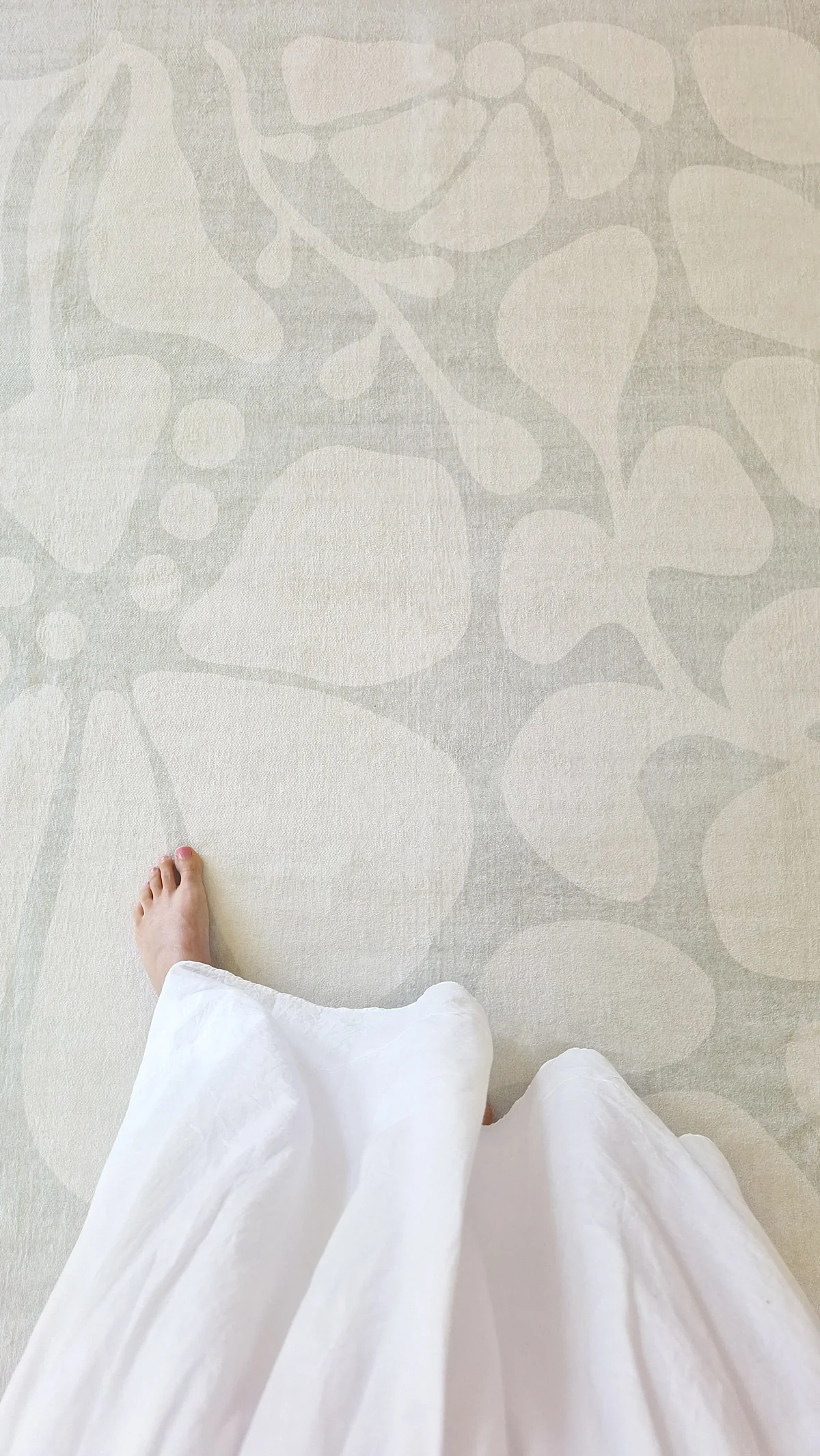 Tani Grey Botanical Washable Rug - Image 5