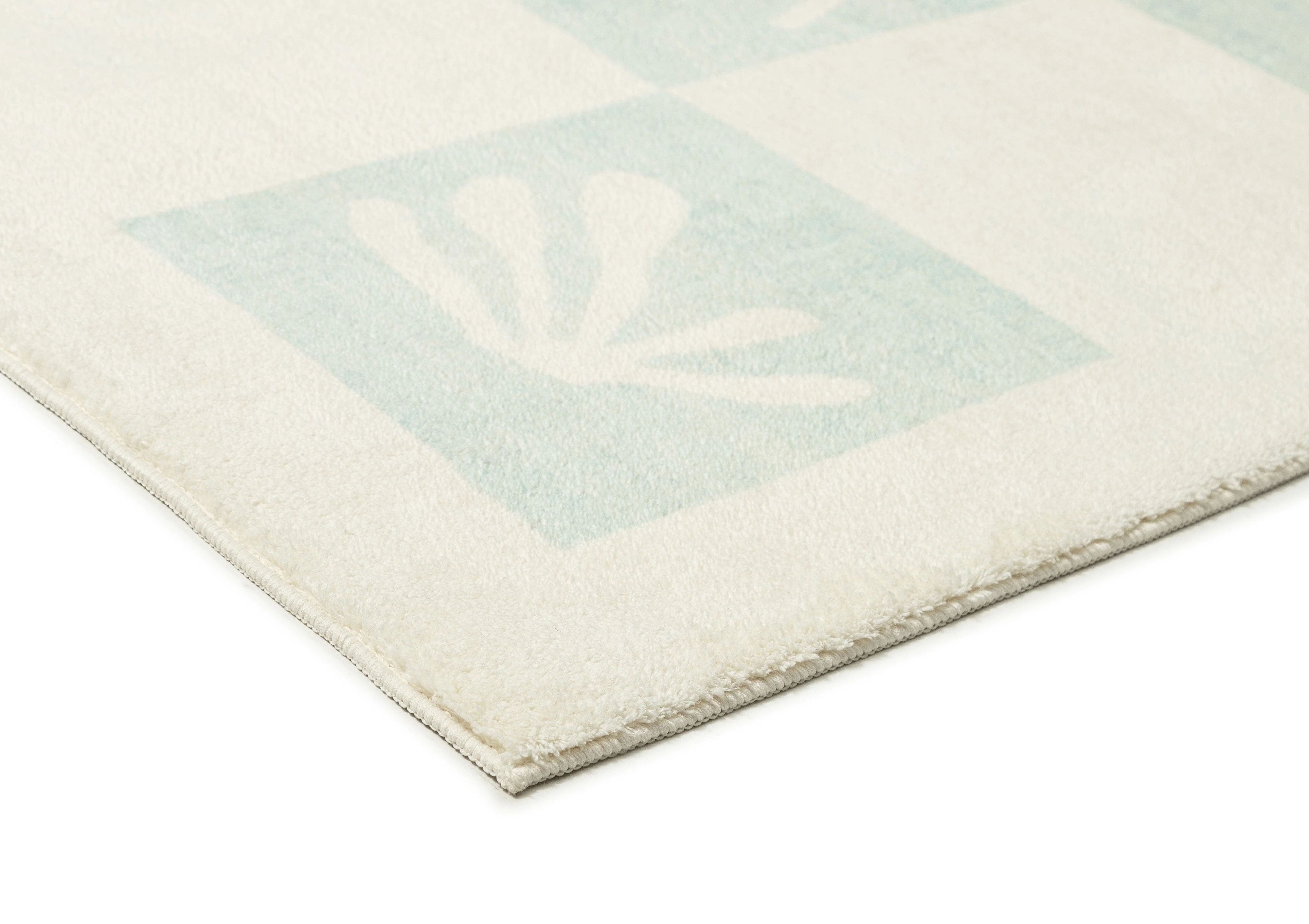 Tara Blue and Cream Checkered Washable Rug - Image 9
