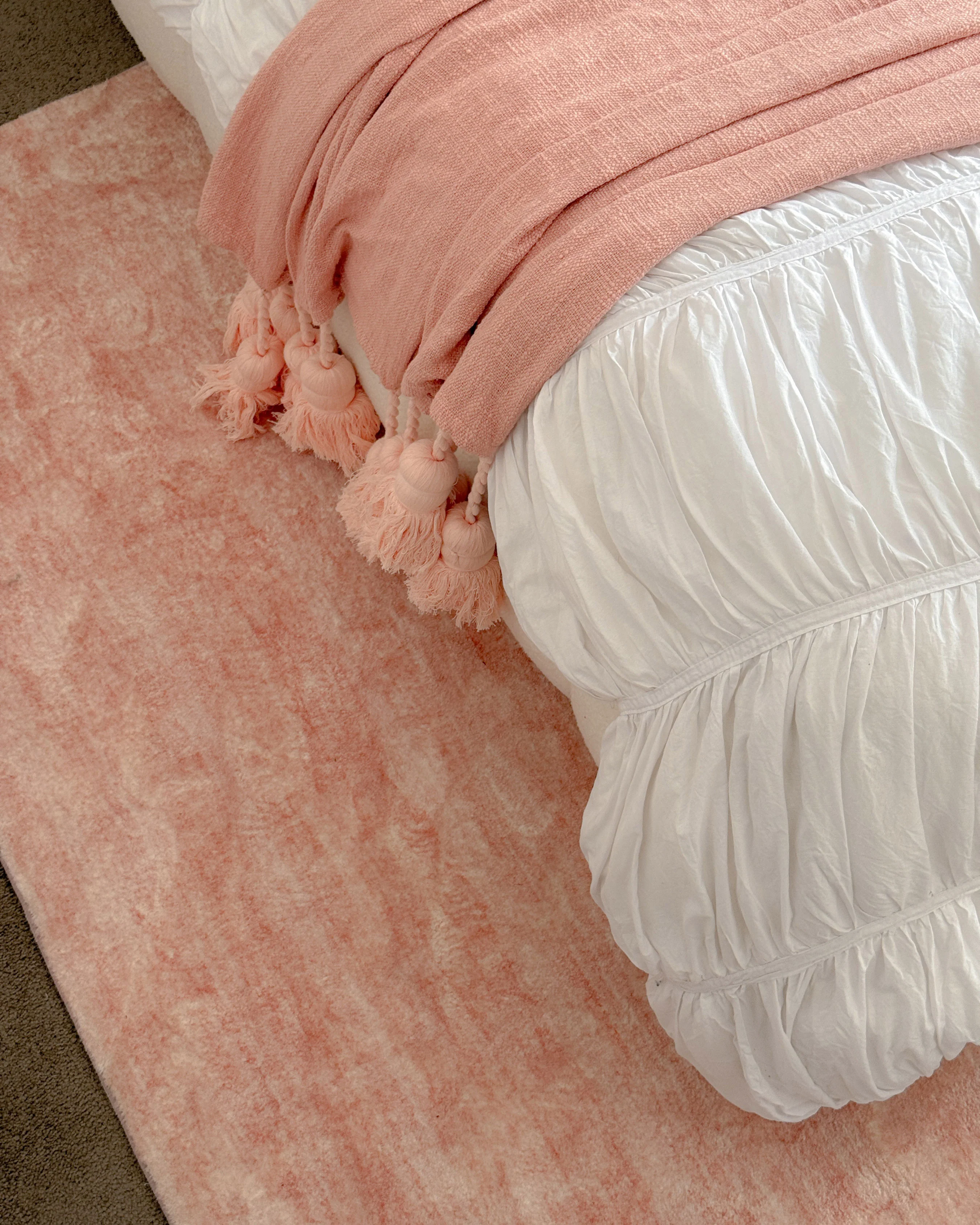 Tarquin Peach Pink Minimal Washable Rug - Image 2