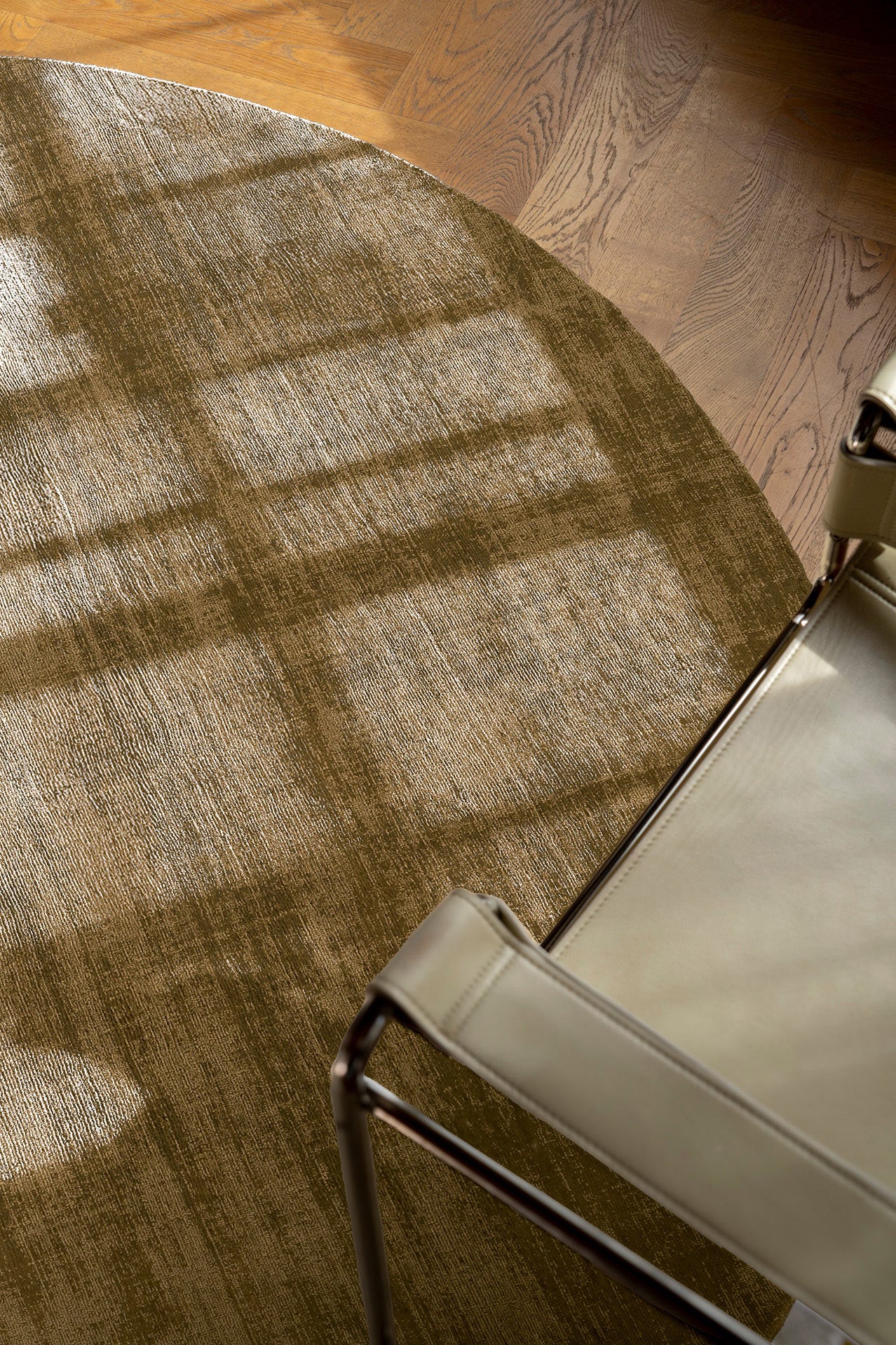 Tatum Caramel Handwoven Round Rug - Image 5