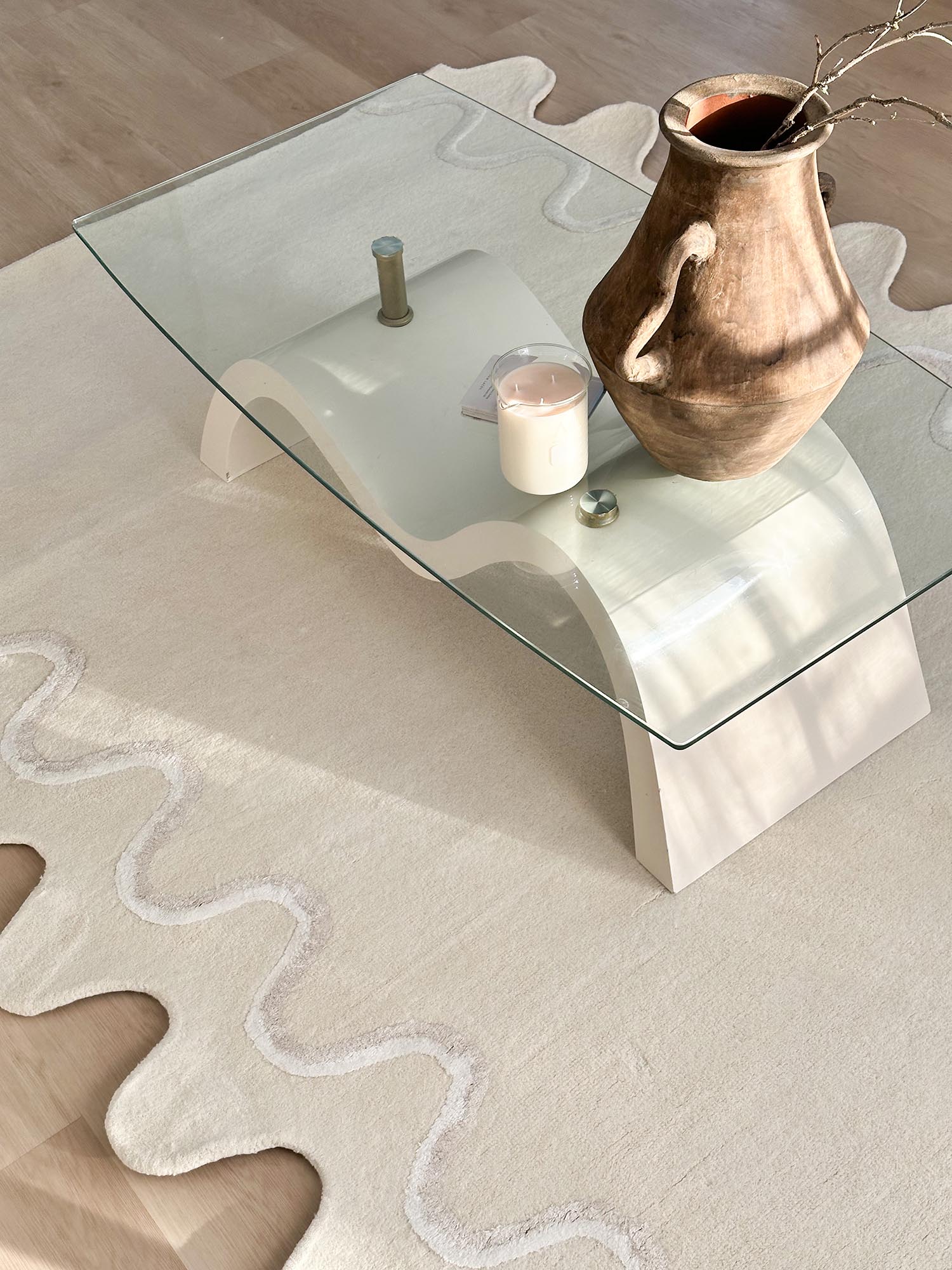 Tippy Cream Scalloped Handmade Wool Rug - Image 16
