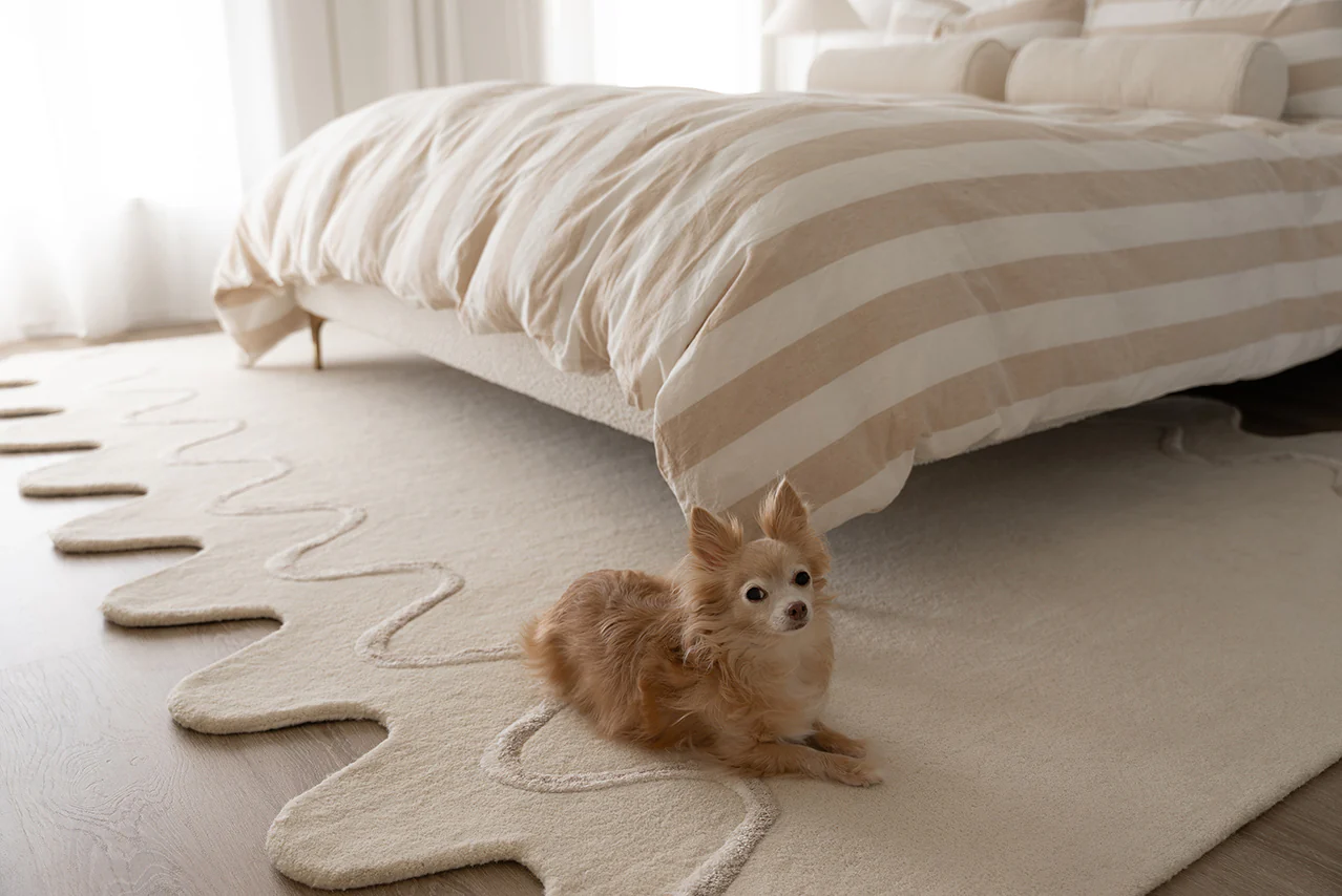 Tippy Cream Scalloped Handmade Wool Rug - Image 5