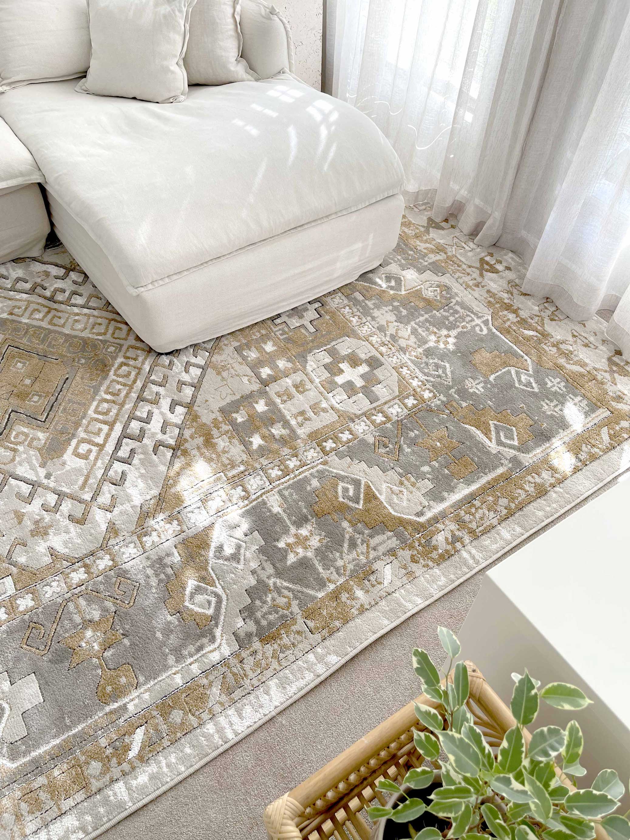 Tupelo Beige And Grey Tribal Medallion Rug - Image 6