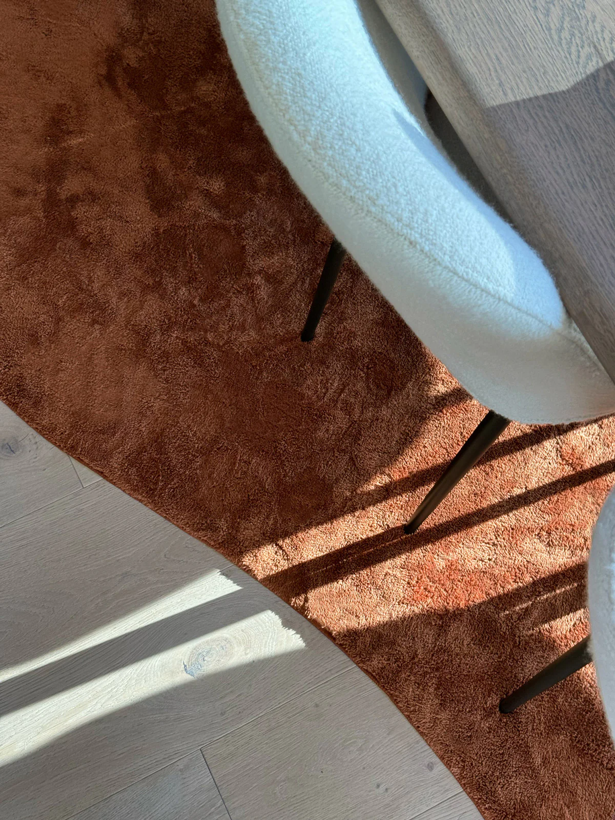 Tyra Terracotta Brown Irregular Shape Washable Rug - Image 7