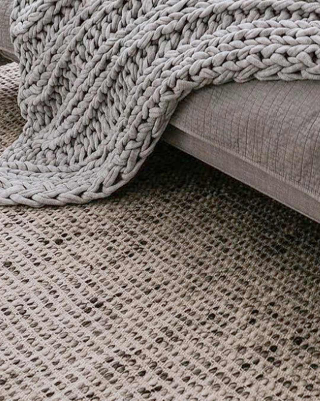 Vaasa Marbled Grey Chunky Wool Rug - Image 12