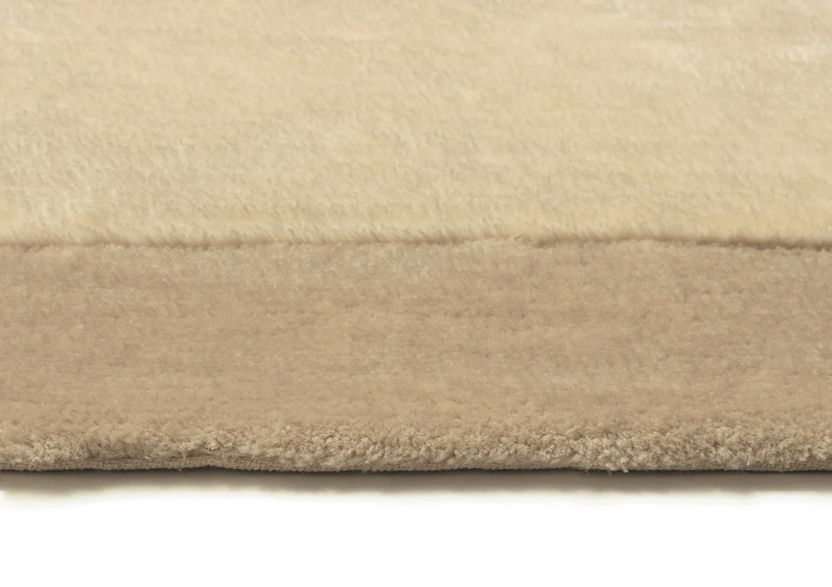 Verity Beige Bordered Shag Rug - Image 6