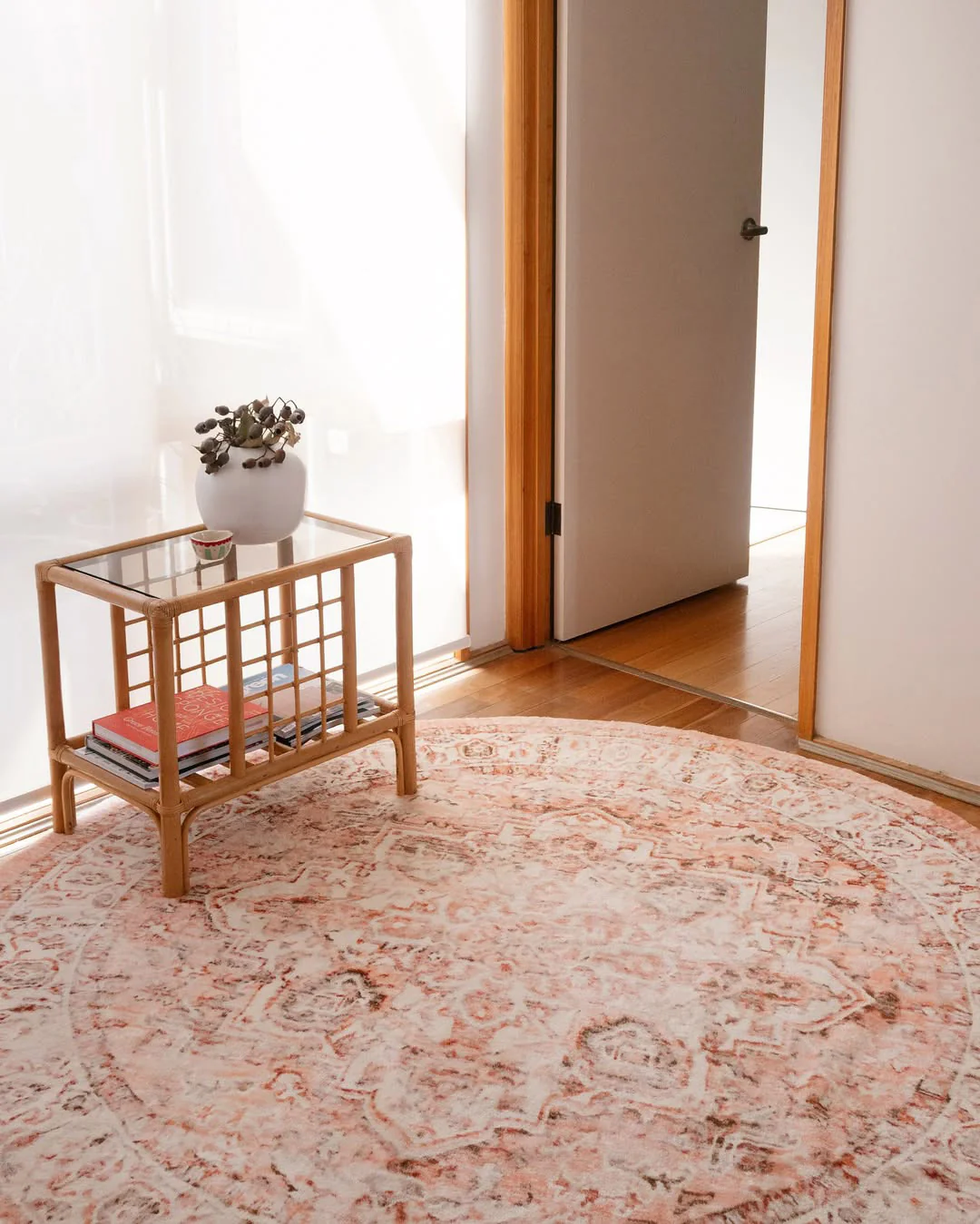 Veronique Peach and Brown Distressed Washable Round Rug - Image 4