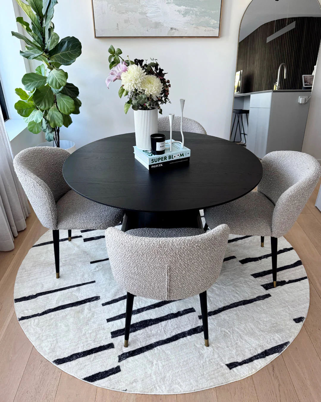 Vesper Black and Ivory Tribal Washable Round Rug - Image 3