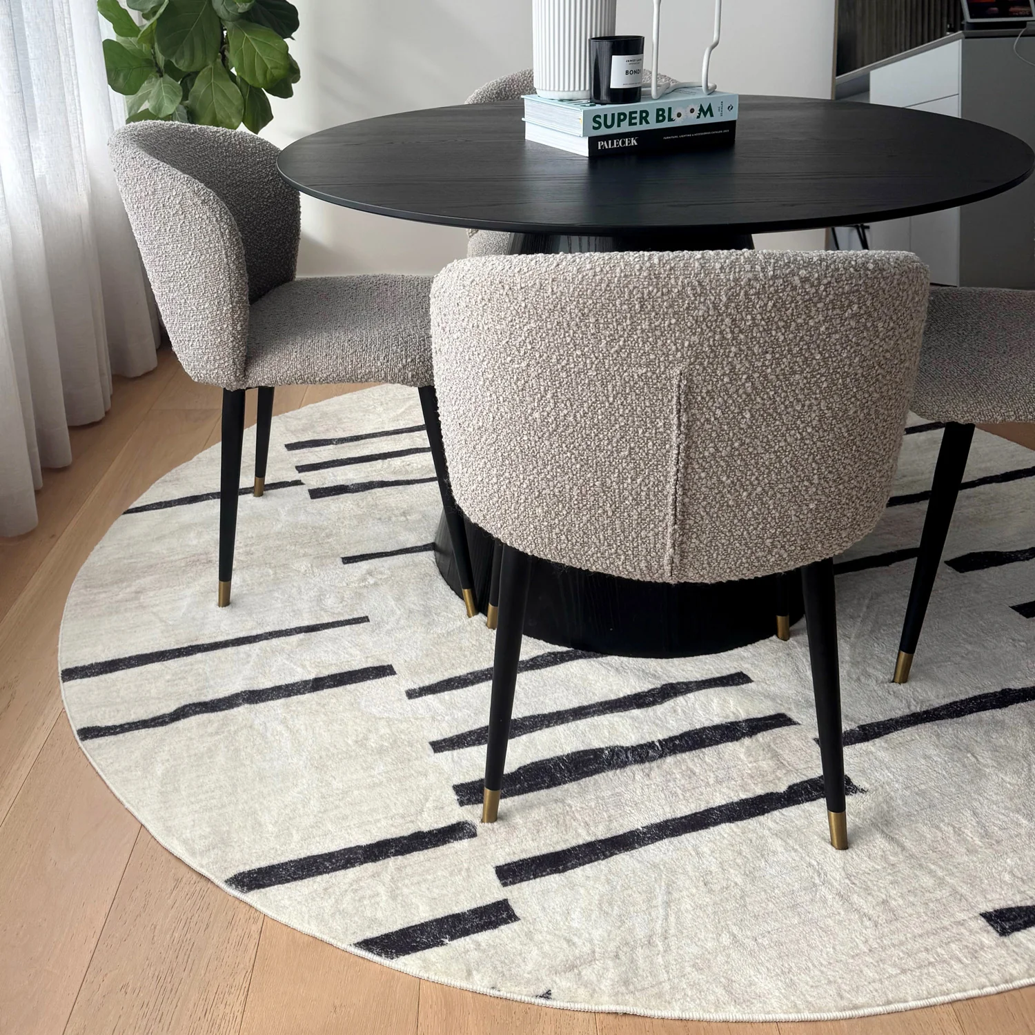 Vesper Black and Ivory Tribal Washable Round Rug - Image 4