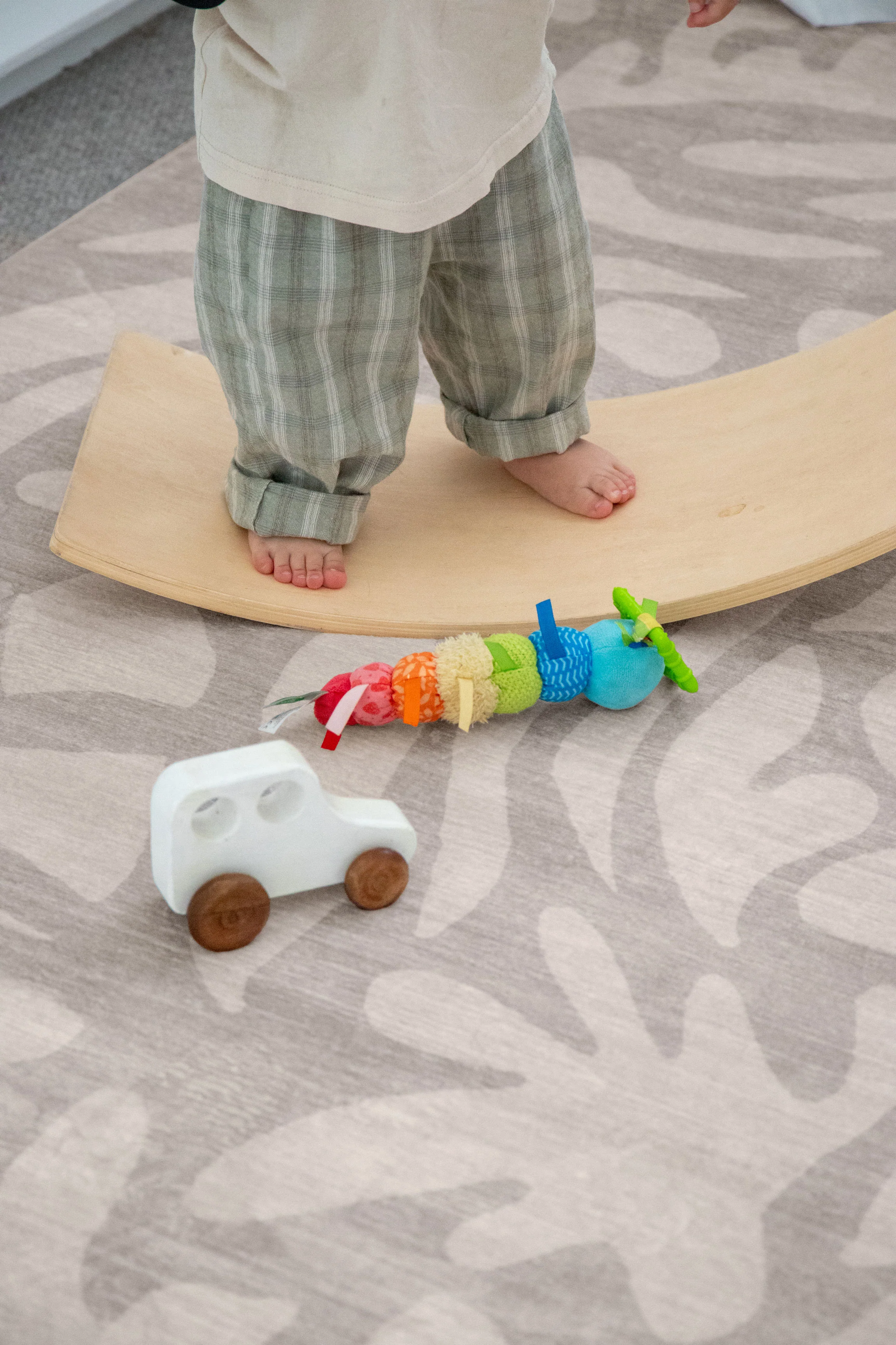 Viki Grey Beige Leaves Rollie Pollie Playmat - Image 6