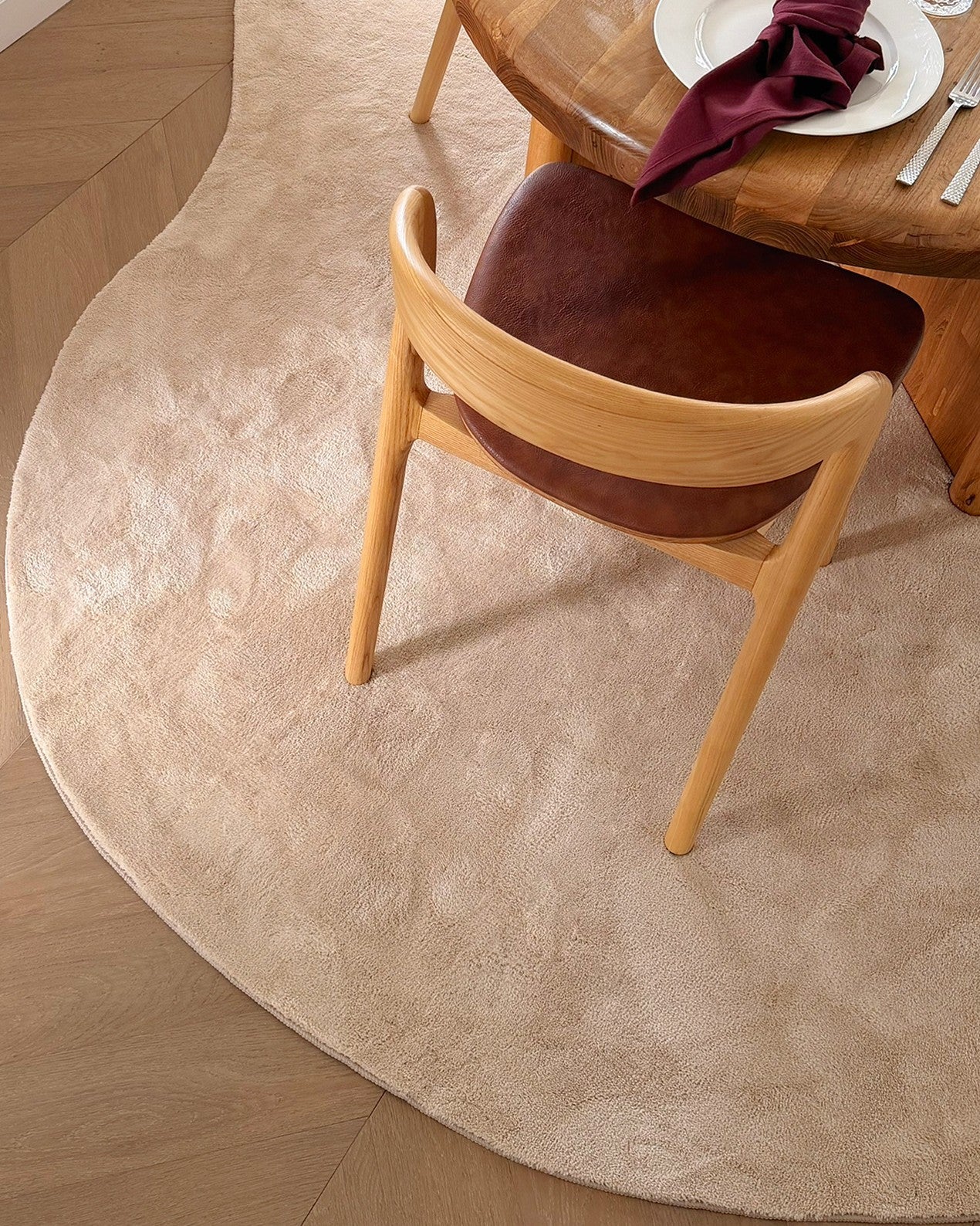 Viveca Beige Irregular Shape Washable Rug - Image 5