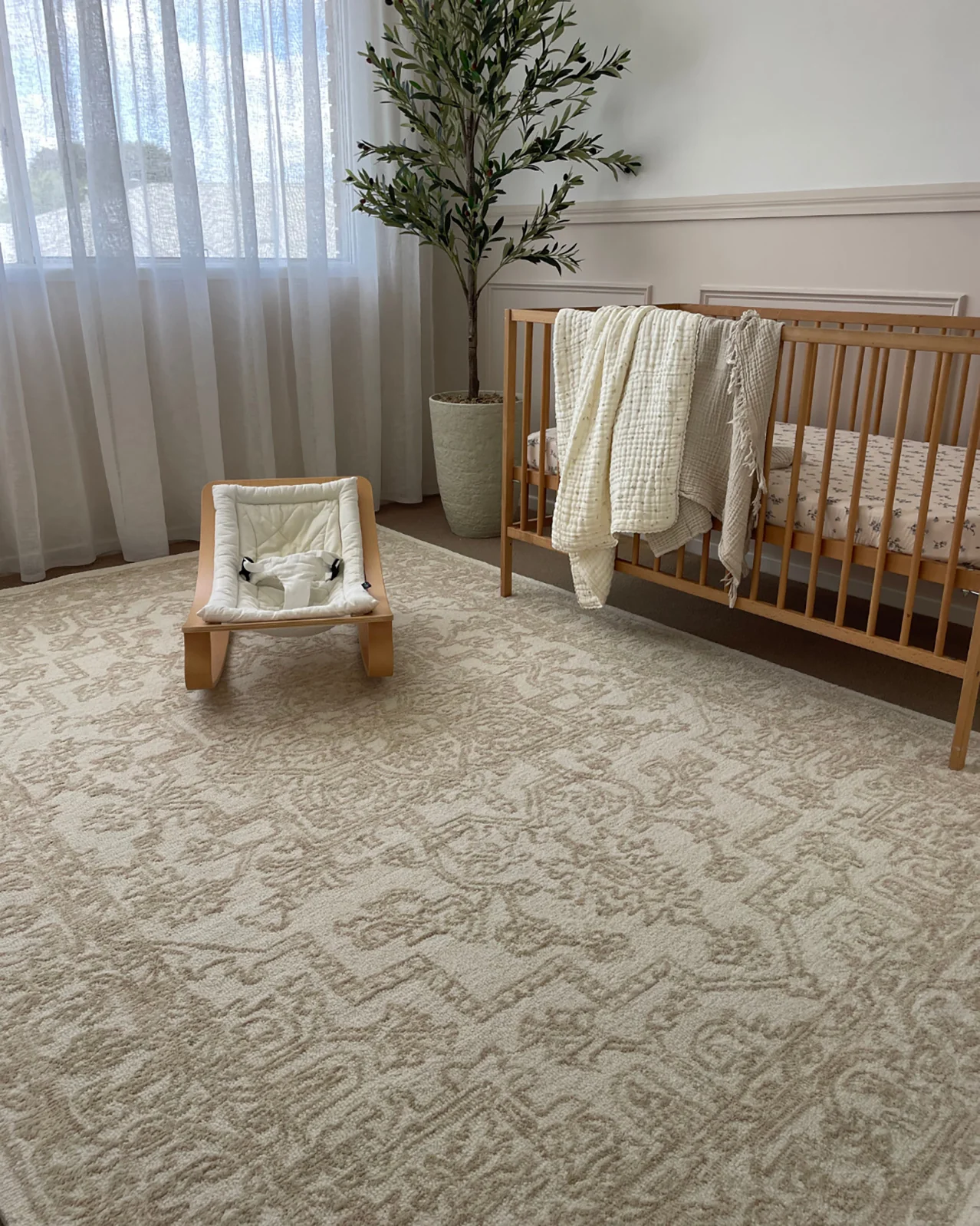 Waleska Ivory Taupe Medallion Tufted Wool Rug - Image 2