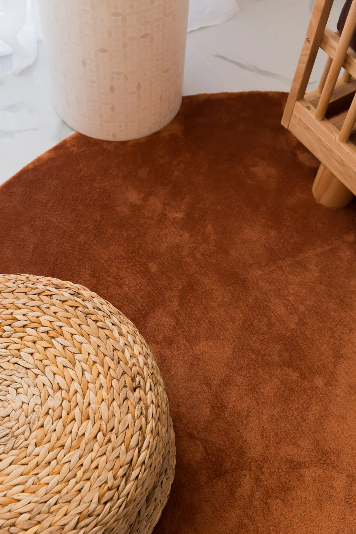 Yasha Terracotta Brown Irregular Round Washable Rug - Image 6