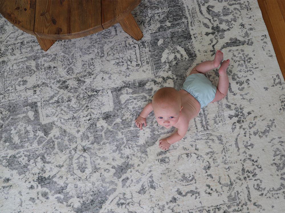 Yelina Cream and Grey Distressed Washable Rug - Image 5