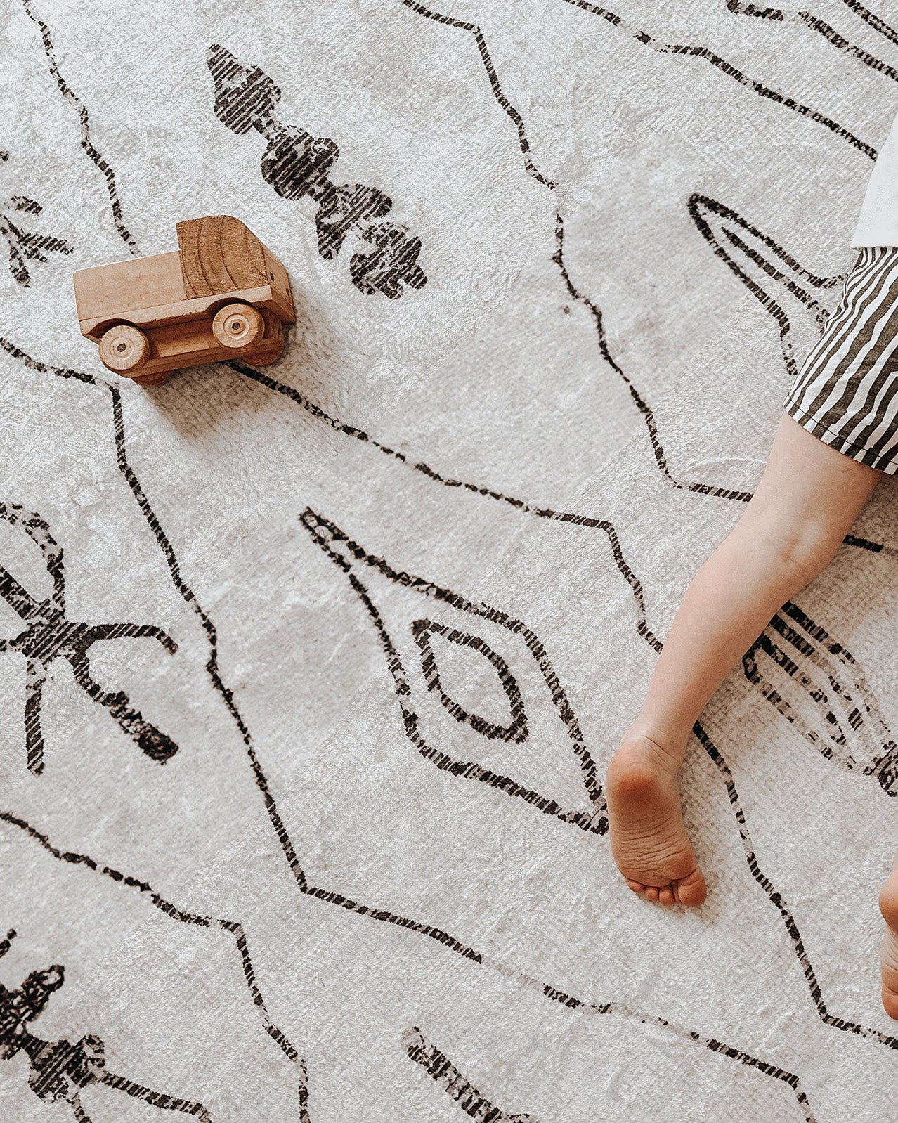 Yssa Brown Charcoal Plush Rollie Pollie Round Playmat - Image 2