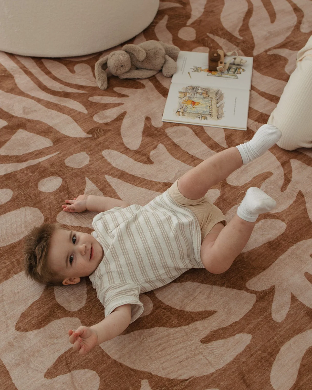 Yuri Brown Leaves Rollie Pollie Round Playmat - Image 3