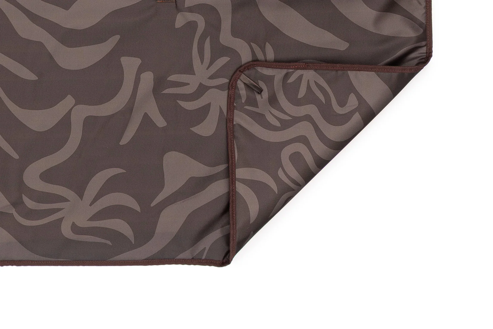 Zama Tonal Chocolate Beach Mat - Image 6