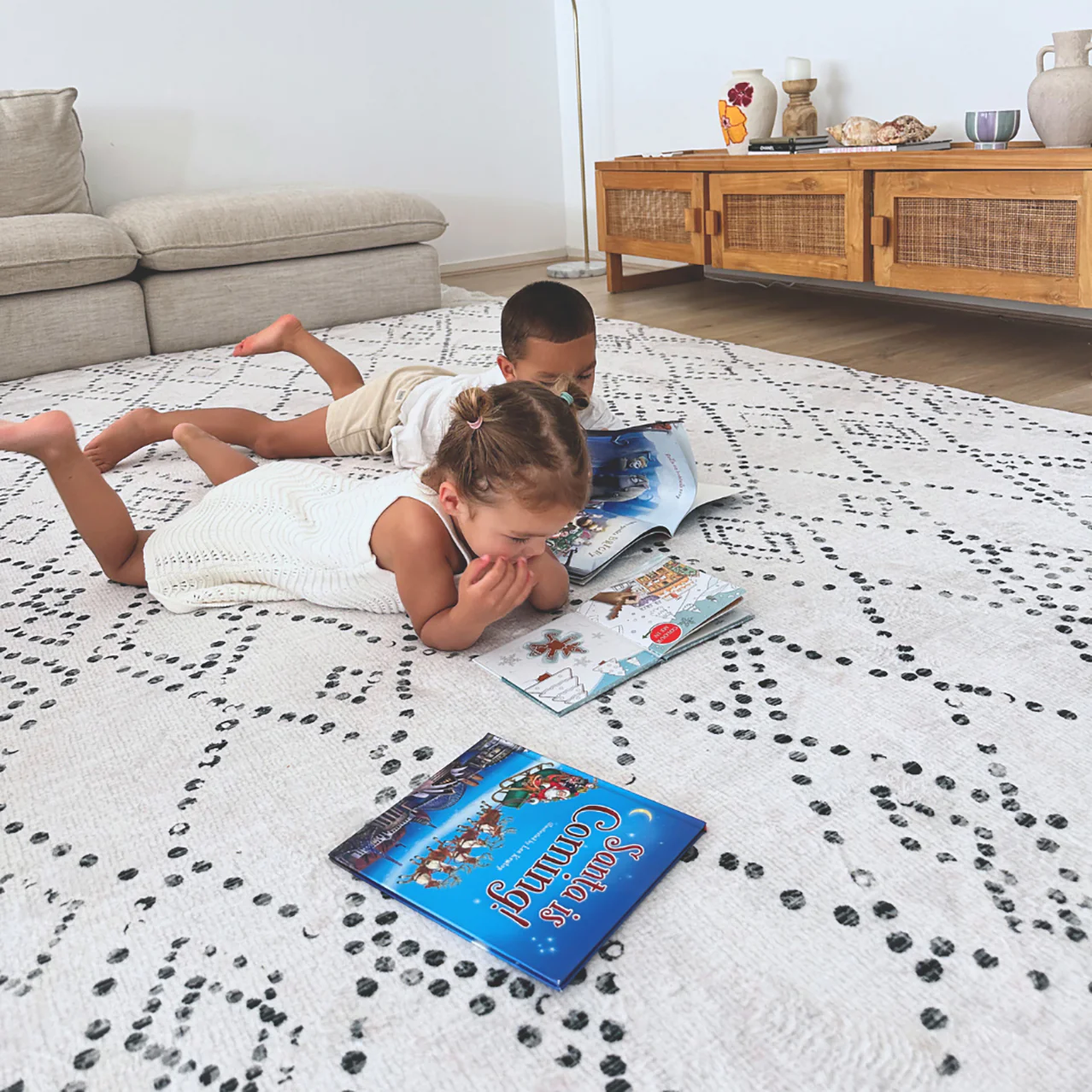 Zuca Grey Charcoal Plush Rollie Pollie Playmat - Image 4